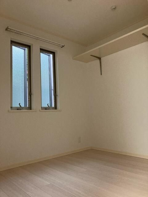 Ｐｅａｋ　Ａｖｅｎｕｅ　Ｍｅｅの居間・リビング