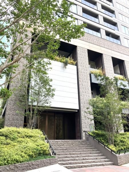 プレミストタワー白金高輪の外観