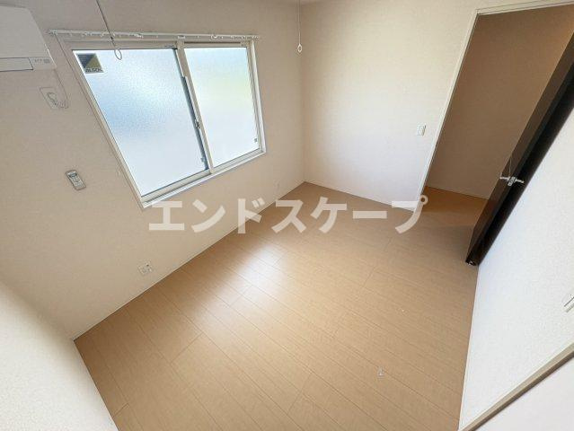 サンライトレジデンス駒形の居間・リビング|高崎、前橋、伊勢崎エリアのお部屋探しはエンドスケープまで！お客様の理想お聞かせ下さい♪