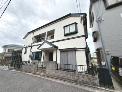 【外観】 | 伯太町２丁目　中古一戸建 | 【閑静な住宅地でのびのび子育て】閑静な住宅地で子育て家族にピッタリ。毎日のお散歩も快適な緑に恵まれたエリアです。