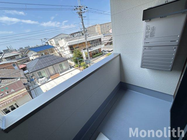 ジーメゾン岸和田フローレのバルコニー
