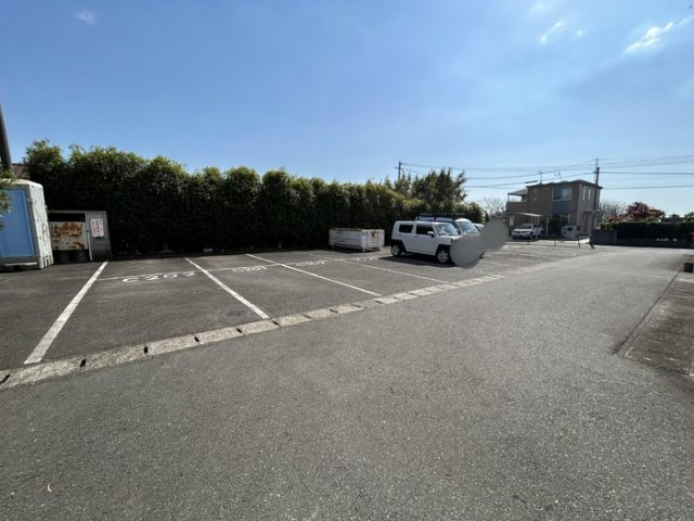 シティハイツ　Ｂ棟の駐車場