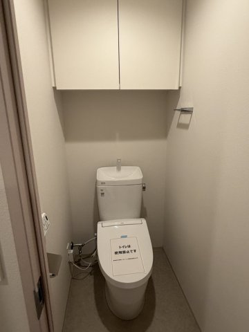 シーズンフラッツ町屋のトイレ