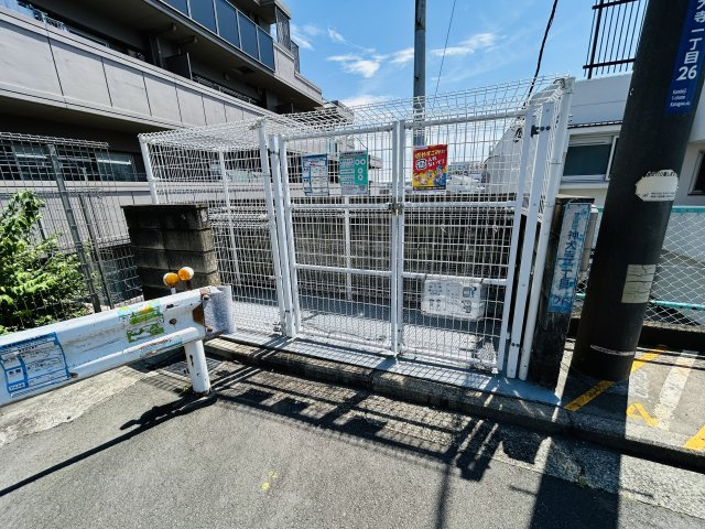 抜け感バツグン♪毎朝気持ちの良い風を感じられるバルコニー付！！ペットも飼えてもう言うコトないでしょう！！な、角部屋【藤和南神大寺コープ】フルリフォームのその他共用部分