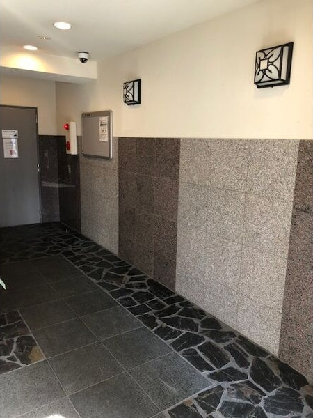 ランドハウス浄心のエントランス