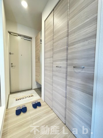 D-ROOM松橋駅前の玄関|※同型タイプのお写真です。