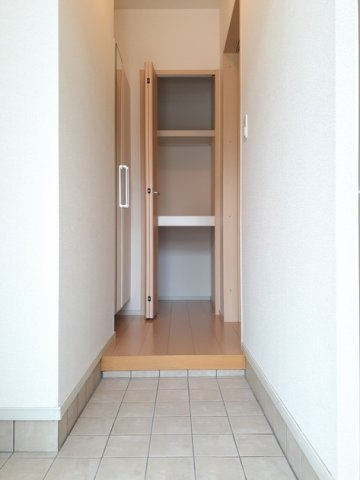 【玄関】