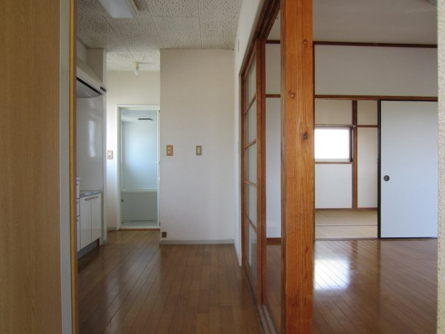 ひたちなか市大字高野の一戸建ての内装|内装写真