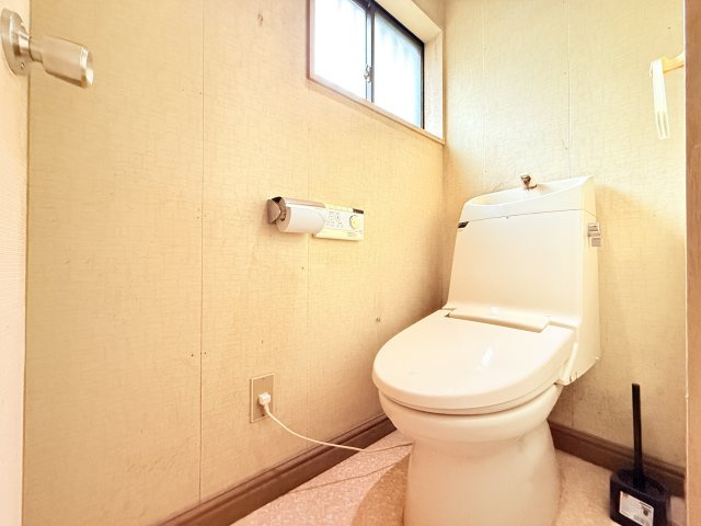 つくばみらい市西ノ台中古戸建のトイレ