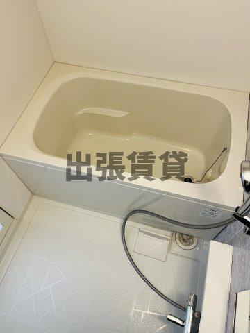 モンテーニュ名駅の浴室