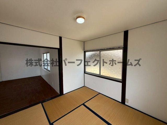 長尾元町3丁目戸建　賃貸の和室|日本らしい落ち着いた雰囲気の和室です