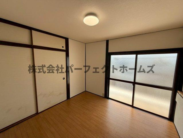 長尾元町3丁目戸建　賃貸の洋室|使い勝手のいい洋室です