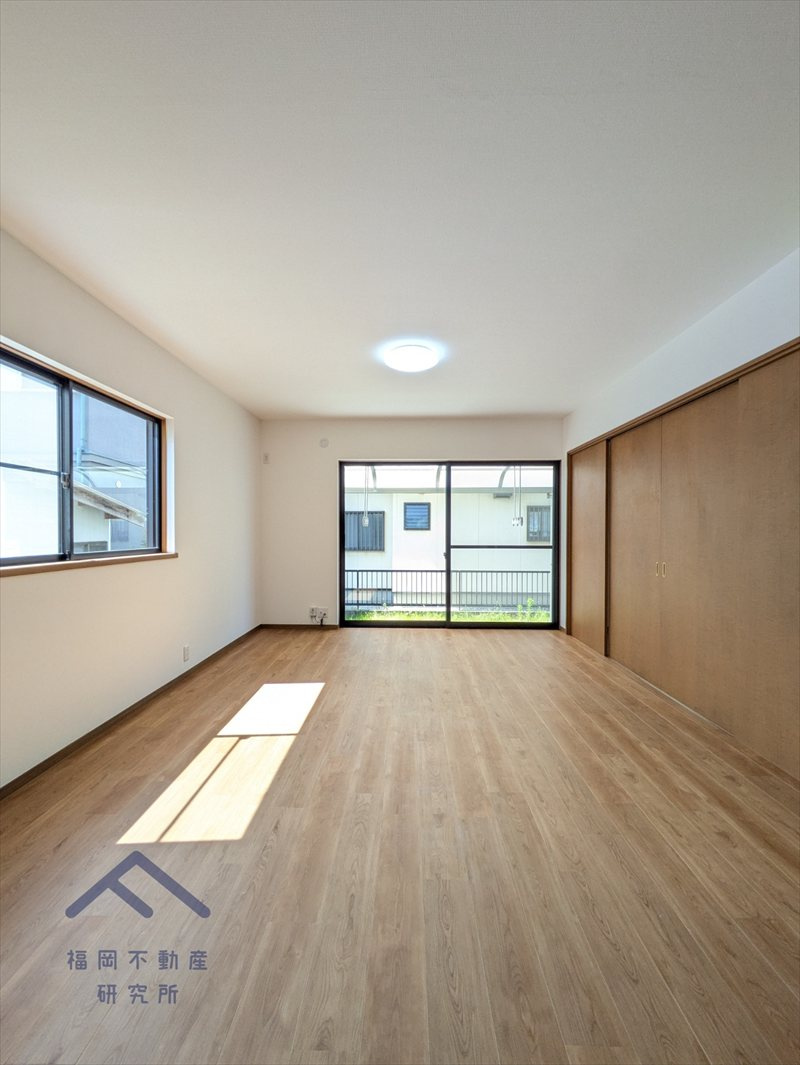 古賀市花見東４丁目　戸建ての居間・リビング