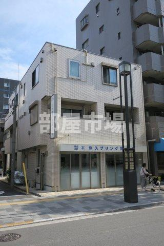 プレジオ亀沢の外観