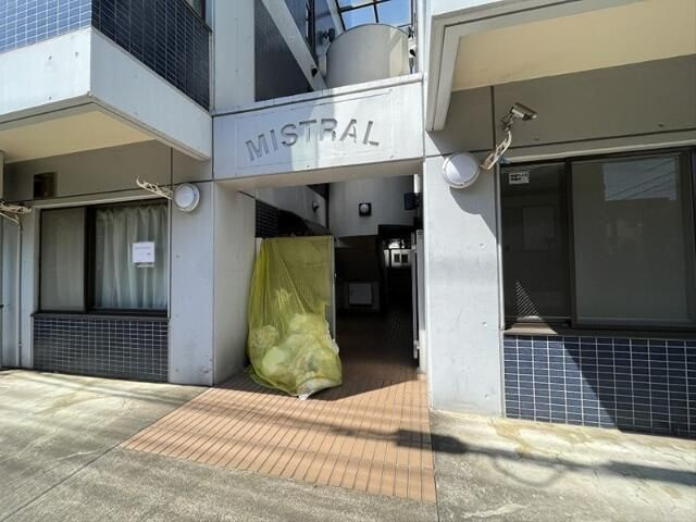 ミストラルのエントランス
