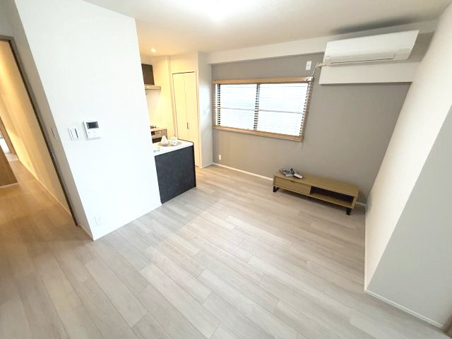 【居間・リビング】 | 親王塚マンション