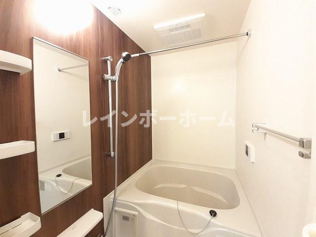マウンテンメープル新座の浴室