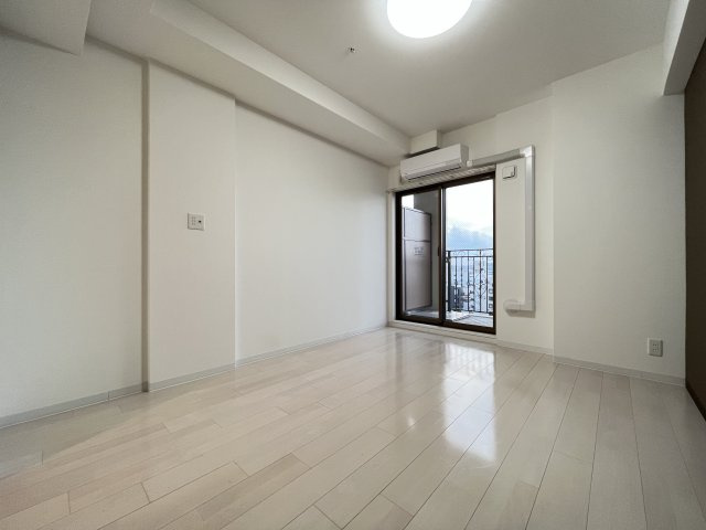 【洋室】 | ラグゼ難波南