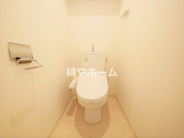 グランデュール大今里西のトイレ|落ち着いたトイレです