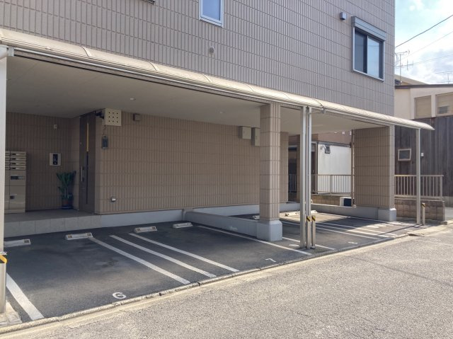 サンツリー津倉の駐車場|サンツリー津倉