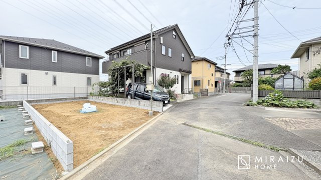 【前面道路含む現地写真】 | 平日・休日問わず、いつでもご見学が出来ます♪☆実際に見て、触れて感じる安心のお住まい探しを体験して下さい♪☆物件情報だけでなく、地域の特色などなどエリア情報もお伝え出来たら嬉しいです♪