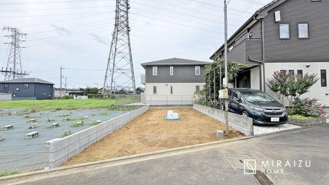 【外観】 | プライバシー性と開放感を高める住環境。陽当たりの良い開かれたロケーションを活かし、心地よい暮らしをプランニング