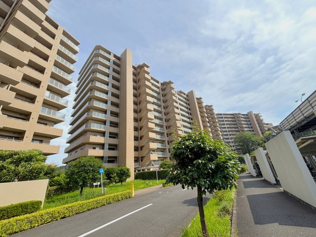 フェアヒルズ南大沢ブリーズコートの画像