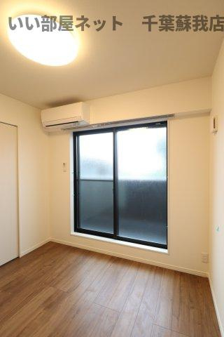 LUNIGHT都賀の寝室|落ち着いた色調の寝室です