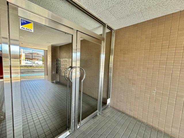 リアライズ加古川Iのエントランス