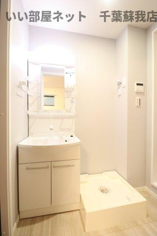 LUNIGHT都賀の洗面所|朝の準備に活躍する、洗髪洗面化粧台！