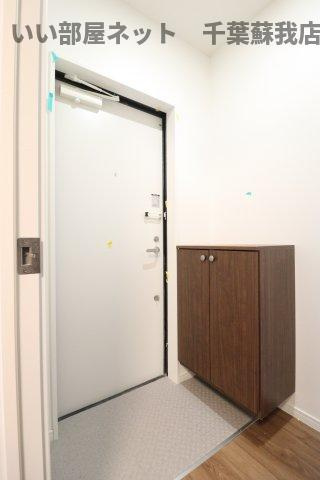 LUNIGHT都賀の玄関|収納もある玄関です