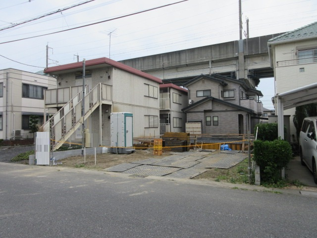 【仲介手数料無料】新築戸建　熊谷市伊勢町345-1（全1棟）の前面道路含む現地写真
