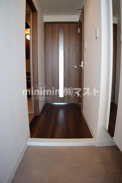 ラ・フェスタ真田山の玄関
