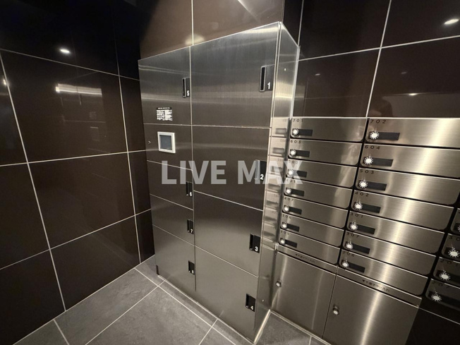 宅配ボックスあり