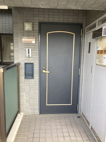 金沢神田ダイカンプラザスポーツメントの玄関