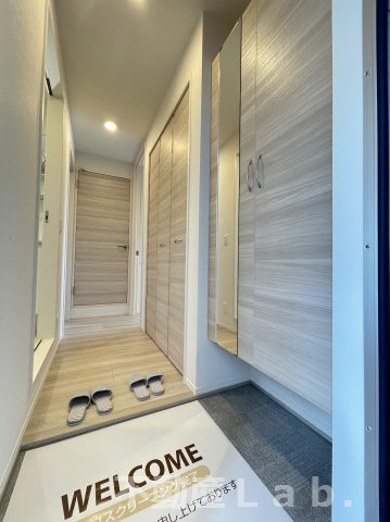 D-ROOM松橋駅前のエントランス|※同型タイプのお写真です。