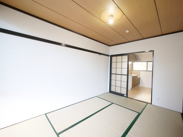 コーポハピネス　B棟の和室