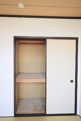 コーポハピネス　B棟の収納|※写真は別の部屋のものです。