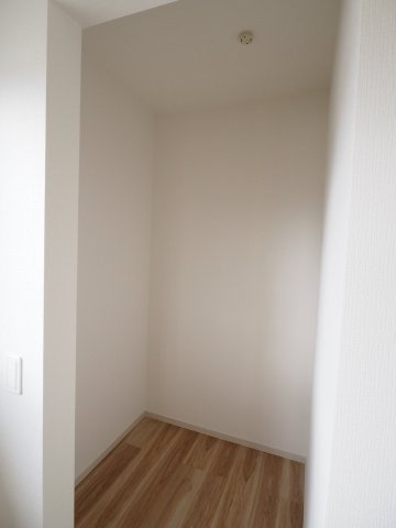 【収納】 | 伊達市田町2期　2号棟 | ★内覧予約でブランド米2kg★