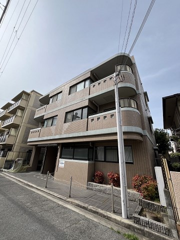 シャトー武庫之荘の外観