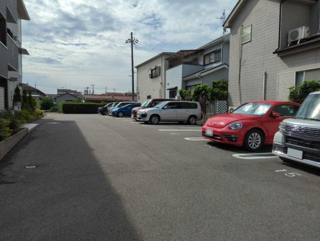 ラ プロスペリータの駐車場