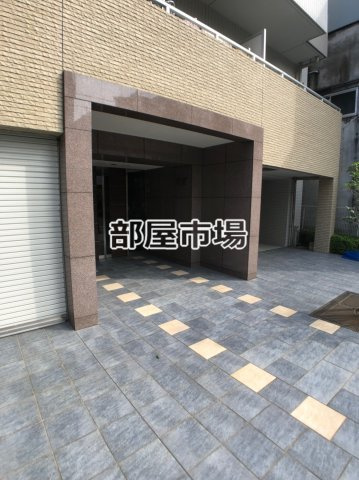 ハピネ蔵前鳥越のエントランス