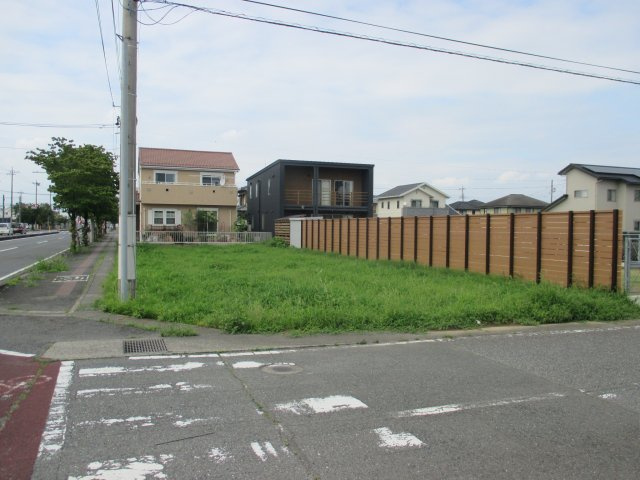 伊勢崎市富塚町　880万　土地の画像