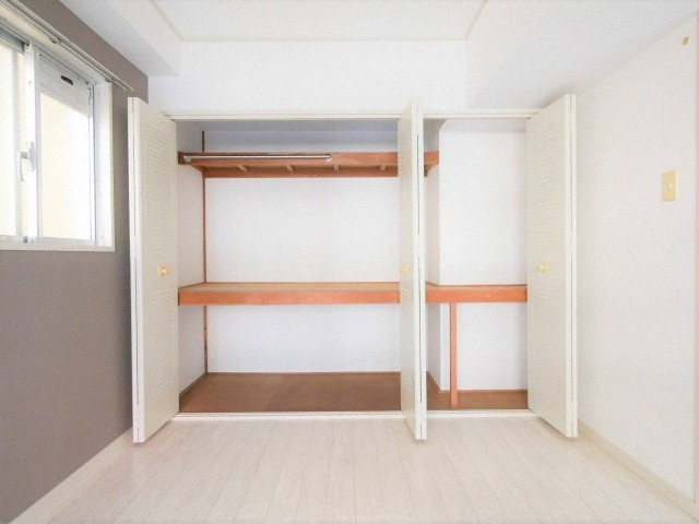 サンビラ大手前の収納