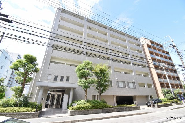 アールエスフラッツ　仲介手数料無料の外観