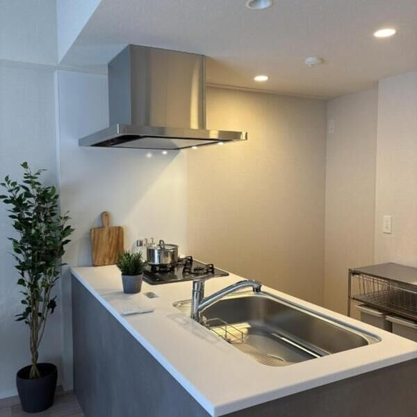 シーズンフラッツ今池NORTHのキッチン