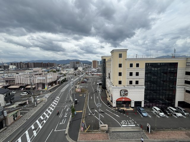 ※別タイプ・同じ階のお写真になります
