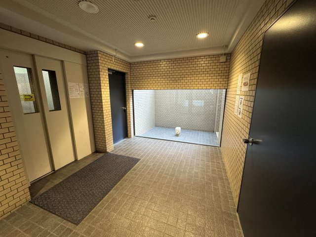 ティックハウスのロビー