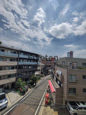 ザ・パークハビオ三軒茶屋の展望