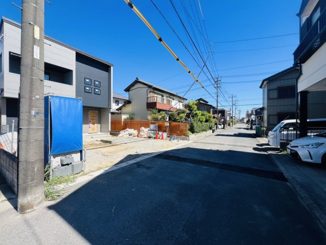 半田市大松町2丁目29番1、29番2、29番3『仲介手数料無料』新築一戸建て・建売の前面道路含む現地写真